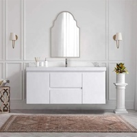 Ensemble de meuble-lavabo flottant blanc avec armoire miroir LED, armoire de rangement haute pour linge et étagère murale ouverte pour salles de bain modernes