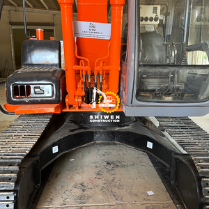 รถขุดตีนตะขาบฮิตาชิ ZX120 มือสอง เครื่องยนต์อีซูซุ พร้อมเกียร์ ปั๊ม รุ่นปี 2018 น้ำหนัก 12 ตัน ขายดี เครื่องจักรก่อสร้าง มีสินค้าในสต็อก - Product Image 5