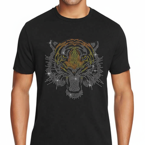 T-shirt de transfert de strass pour hommes T-shirts chauds personnalisés en cristal multicolore 220 GSM pour la saison d'été - Product Image 1