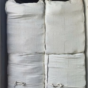 Blocs de sciure de bois 100% naturelle pour litière animale, séchés et compressés, sacs PP de 660 kg, export - Product Image 1