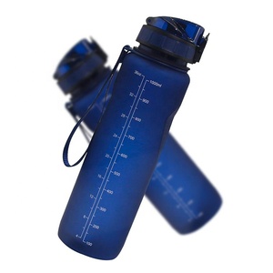 20oz 30oz Plastic Tritan Water Bottle Tritan Sport Bottle Leak Proof With <b>Measuring</b> Line - Product Image 4