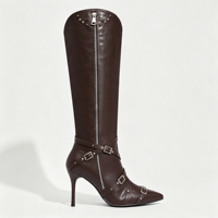 Bottes hautes marron pour femme personnalisables, à bout pointu, avec fermeture éclair intégrale, bride à boucle, talon aiguille et cloutées