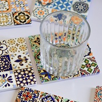 Nouveaux sous-verres carrés 3D en relief doré, style rétro bohème européen et américain pour café