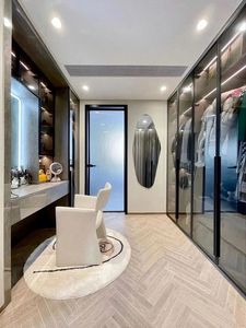 Armadio di Lusso Completo, Design per Tutta la Casa, Arredamento Camera da Letto, Personalizzazione Casa Moderna e Minimalista - Product Image 3