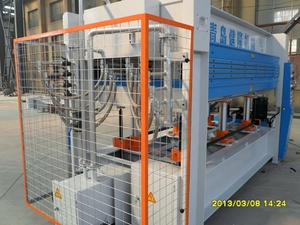 Certification CE autre machine à bois presse à chaud hydraulique pour la production de portes en contreplaqué - Product Image 5