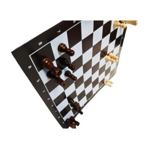 Expédition immédiate Nouveau design Jeu d'échecs enroulable Matériel magnétique souple Enfants à partir de 6 ans Cadeau éducatif de haute qualité Noir et blanc - Product Image 5