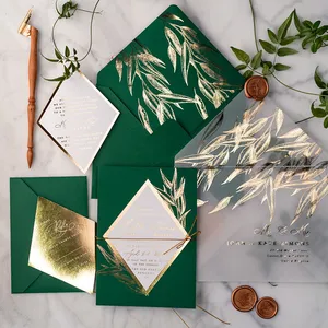 De lujo de oro translúcido vitela papel de regalo de papel de hoja de oro letras tarjeta de invitación de boda con sobre y sello de cera