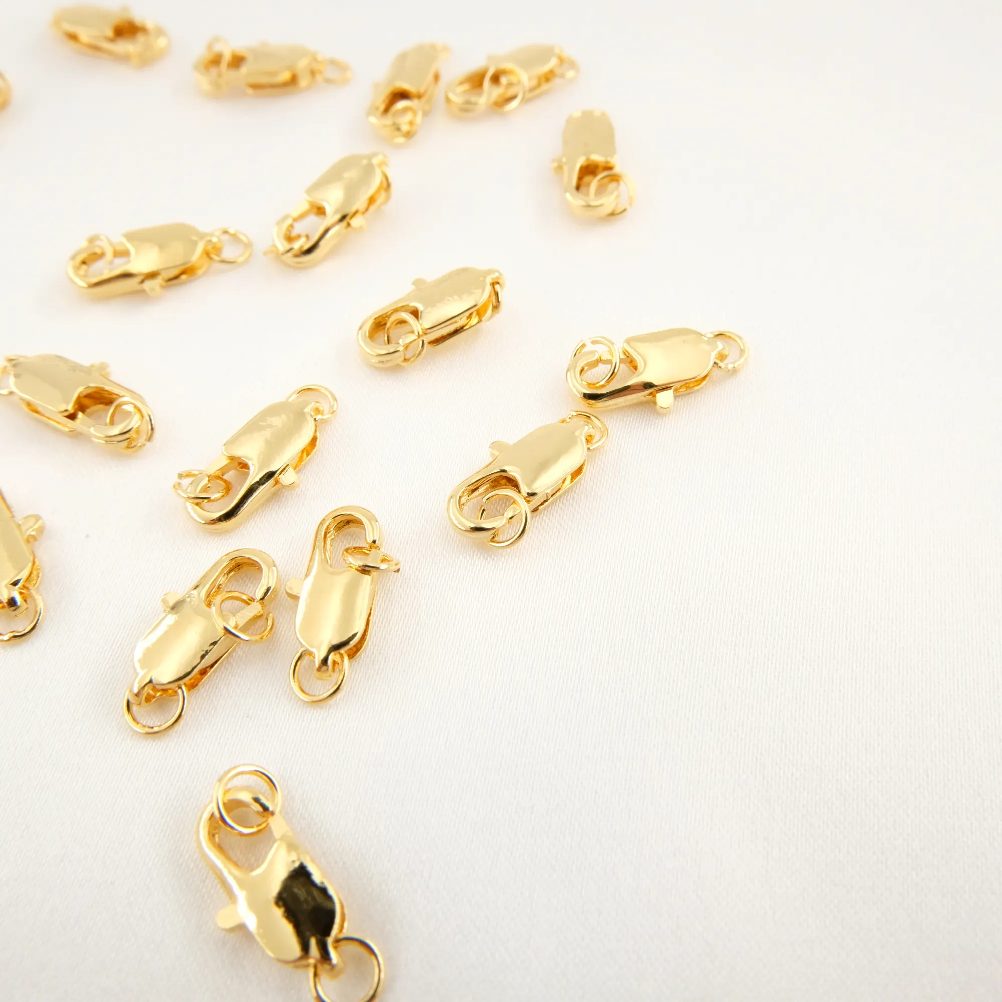 Fermaglio dell'anello della molla accessori di placcatura in oro 18k 801 fermaglio dei monili rame fibbia della coda chiusura dell'aragosta della molla