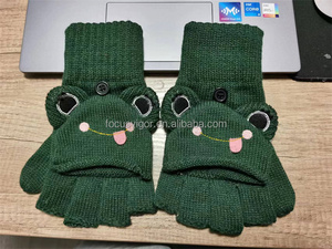 Moufles d'hiver personnalisées pour enfants Moufles d'animaux au crochet Mitaines de renard au crochet faites à la main pour enfants - Product Image 6