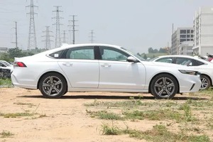 Nuova Honda Inspire PHEV 2025 Edizione <span class=keywords><strong>Prime</strong></span> Sedan con Interni Chiari <span class=keywords><strong>e</strong></span> Pneumatici R18 - Auto Cinese - Product Image 4