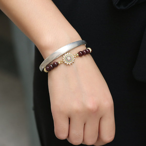 European Style Crystal Rhinestone Floral Garnet <b>Beaded</b> <b>Bracelet</b> For Women And Couples Gift Jewelry - Product Image 2