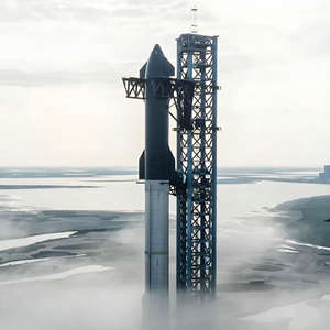 Taza de Café Rocket 2026, Diseño Creativo, de Resina y Acero Inoxidable, con Forma de Nave Espacial - Product Image 4