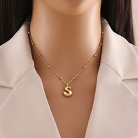 2025 nouveauté mode 18K or minimaliste Simple gros gros Collare 26 personnalisé Alphabet bulle ballon lettre initiale collier