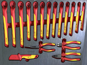 Boîte à outils combinée pour réparation automobile de 68 pièces - Multifonctionnelle pour une utilisation domestique et en véhicule - Product Image 3