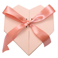 Boîte en papier en forme de cœur en matériaux recyclés de qualité supérieure, vente en gros d'usine à faible MOQ pour bijoux, bagues, parfums, bougies et cadeaux