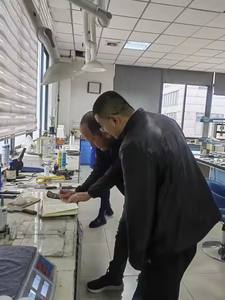 하이 퀄리티 중립 실리콘 실란트 비바람에 견디는 건물 실란트 고투명 접착제 300ml 무료 샘플 - Product Image 3