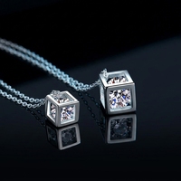 Mode Carré Rubik Cube Vvs D Couleur 1CT Moissanite Pendentif S925 Collier En Argent Sterling pour Femmes Bijoux