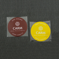 Disque verseur de vin anti-goutte avec emballage personnalisé sur carte de support pour événements de cave à vin et promotions de vin