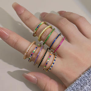 Joyería de Moda al por Mayor, Anillos de Dedo Finos Clásicos con Múltiples Circonitas de Colores, Chapados en Oro de 18K para Mujer - Product Image 3