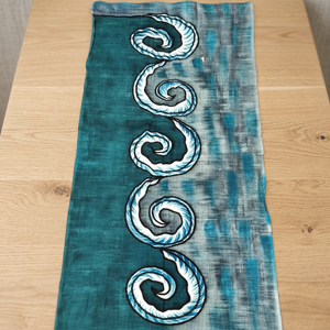 Bufanda de Pashmina de Lana Merino con Estampado Floral Hecho a Mano, Elegante Chal Largo Estilo Chifón, Suave y Moderno para Mujer - Product Image 2