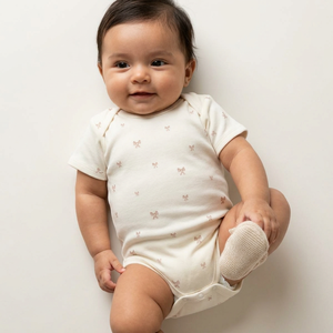 Mameluco de Bebé de Algodón Orgánico Suave, Servicio OEM, Logotipo Personalizado, Ropa Infantil Unisex Ecológica y Transpirable con Cierre de Broches - Product Image 1