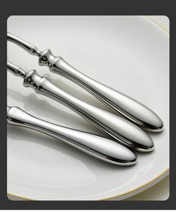 Ensemble de couverts rétro en acier inoxydable 304 allemand, couteau à steak, cuillère à dessert, acier inoxydable haut de gamme pour <span class=keywords><strong>restaurant</strong></span> - Product Image 4
