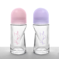 Rouleau de Offre Spéciale sur bouteille de 30ml 50ml Vente en gros OEM Boule de rouleau de sérigraphie Bouteilles en verre transparent Tête noire rose