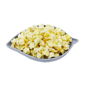 Conejo trata comida a granel manzana <span class=keywords><strong>en</strong></span> cubitos Natural seco dulce fruta seca para conejito conejillo de indias hámster verduras fruta aperitivos secos - Product Image 1