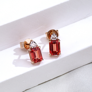 Pendientes de oro amarillo de 14 quilates con diamantes trillón y rubíes para mujer, Messi Jewelry MSE-841 - Product Image 3