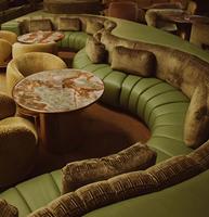 Table et chaise de restaurant de style nordique, mobilier de restaurant, chaise de bar, mobilier de bar d'hôtel, design d'ameublement complet pour restaurant