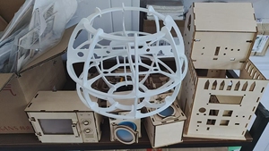 เครื่องแกะสลักเลเซอร์ CO2 100W 1000*800 มม. เครื่องตัดแกะสลักเลเซอร์ CO2 พร้อมฟังก์ชั่นอัตโนมัติ, ตัวชี้จุดแดง, ได้รับการรับรองมาตรฐาน CE - Product Image 3