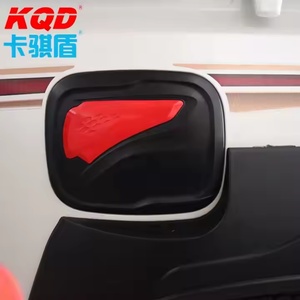 Nouvelle conception d'accessoires de voiture, couvercle de réservoir d'essence ABS pour Toyota HILUX REVO 2020 - Product Image 3