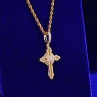 Pendentif Croix Doré Bicolore Sertie de Diamants CZ Taille Baguette et Ronde, Collier Hip Hop Religieux pour Hommes