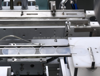 Machine automatique monobloc de remplissage et de capsulage de pots, remplisseuse à piston pour pâtes, pour ligne d'emballage de pots de crème de soin