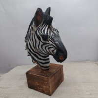 Sculpture sur bois de cheval, objet décoratif, cadeau d'anniversaire, produits sculptés à la main, figurine artisanale en bois, personnalisable