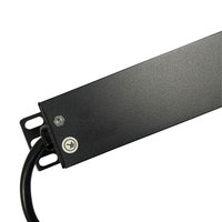 Allemagne 220V 1RU Unité de distribution d'alimentation à distance (PDU) Multiprise avec protection contre les surtensions Certifiée CE ROHS 6 prises en alliage d'aluminium pour