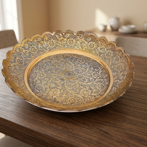 Assiette décorative ovale en métal avec motif végétal gravé, design traditionnel chinois fait main - Product Image 2