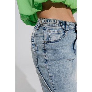 Jeans estilo cargo blanqueados con detalles de correa tipo cinturón en la cintura - Product Image 5