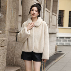 Manteau <span class=keywords><strong>en</strong></span> fourrure de vison court décontracté pour femmes, nouveau design 2025, avec col <span class=keywords><strong>en</strong></span> velours et doublure <span class=keywords><strong>en</strong></span> soie, <span class=keywords><strong>veste</strong></span> d'hiver de luxe - Product Image 5