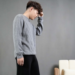Vente directe par le fabricant <span class=keywords><strong>Pull</strong></span> en <span class=keywords><strong>cachemire</strong></span> respirant personnalisé pour les hommes Saison d'hiver - Product Image 2
