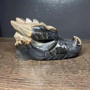 Crânes de dragon en agate volcanique polie et sculptée de haute qualité CrystalHola, taille 7 cm, tendance mode pour une décoration intérieure unique, vente en gros - Product Image 4