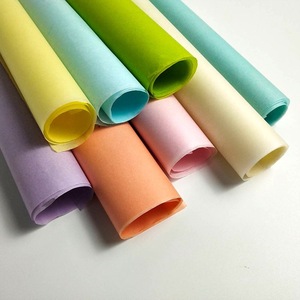 Papier de soie coloré non toxique pour enfants, adapté aux projets artistiques, aux loisirs créatifs et aux activités scolaires. - Product Image 4