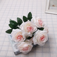 Qihao Groothandel Wedding Home Decorations 7 Heads Kunstzijde Bloem Rood Wit Gekleurde Franse Rose Boeket