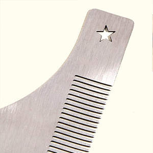 Peigne à barbe en acier inoxydable, outil de toilettage portable à double face pour le coiffage de la barbe et des pattes d'ourson des hommes - Product Image 3