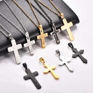 Collier pendentif croix en acier inoxydable tendance pour femmes et hommes, breloques religieuses de Christ, chaîne de prière chrétienne, bijoux en métal - Product Image 1