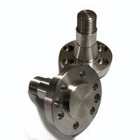 Tige filetée à bride en acier inoxydable usinée sur mesure par CNC avec trous de boulons pour machines industrielles