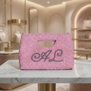 Pochette de soirée faite à la main en velours perlé avec monogramme initial, capacité jusqu'à 1L, idéale pour mariages et fêtes - Product Image 3