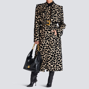Damen Herbst Winter Neuer Kollektionsartikel Modischer Leoparden-Print Jacquard Langer Trenchcoat mit Gürtel - Product Image 1