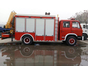 Vehículo <span class=keywords><strong>de</strong></span> <span class=keywords><strong>Bomberos</strong></span> <span class=keywords><strong>de</strong></span> 266 CV con Grúa <span class=keywords><strong>de</strong></span> 10 Toneladas y Capacidad <span class=keywords><strong>de</strong></span> Agua <span class=keywords><strong>de</strong></span> 8000 L para Emergencias Urbanas e Industriales - Product Image 5
