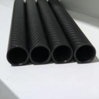 Châssis de voiture de course renforcé avec des tubes ronds de forme spéciale en fibre de carbone haute résistance